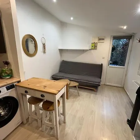 Maisonnette Studio Avec Jardin * Angers