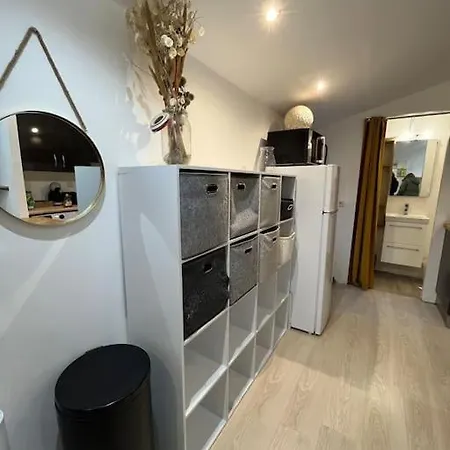 Maisonnette Studio Avec Jardin Apartamento Angers